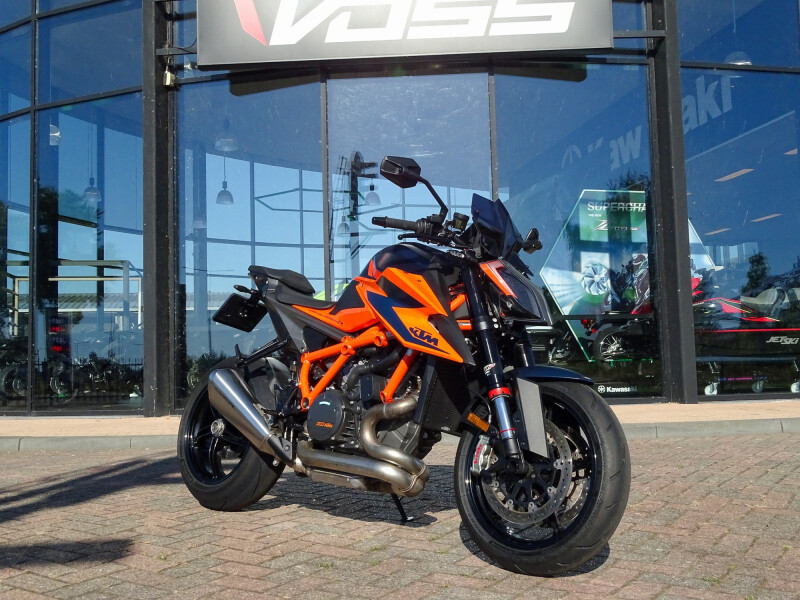 KTM 1290 SUPER DUKE R