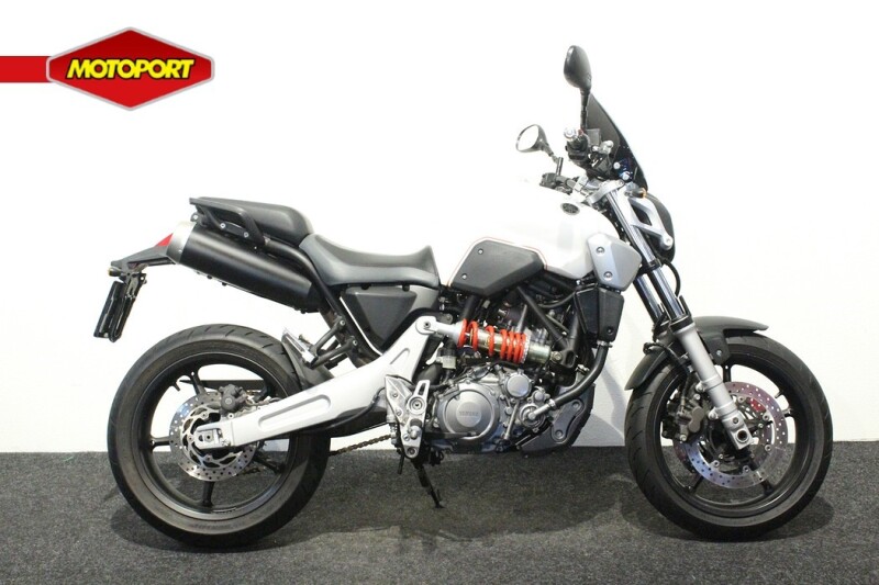 Yamaha MT-03