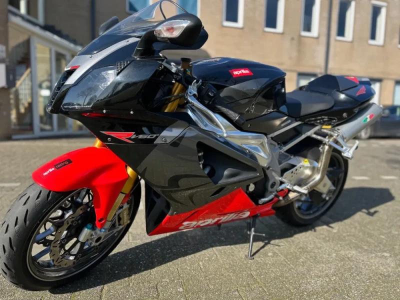Aprilia Rsv Mille 1000 R