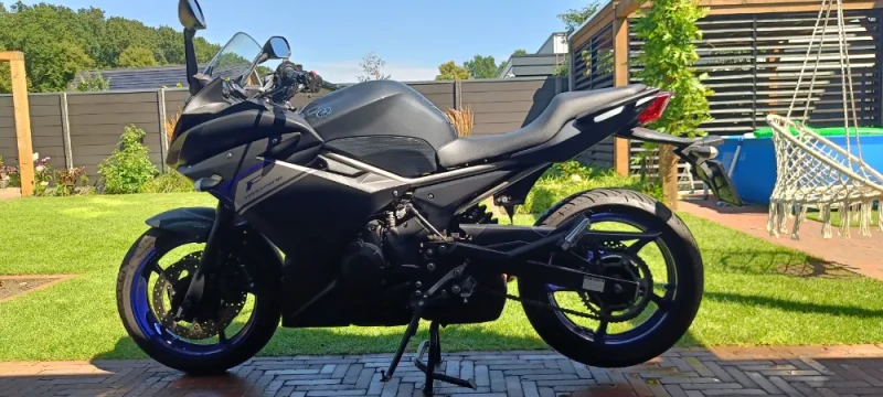 2013 Yamaha xj6 diversion f (race blauw)