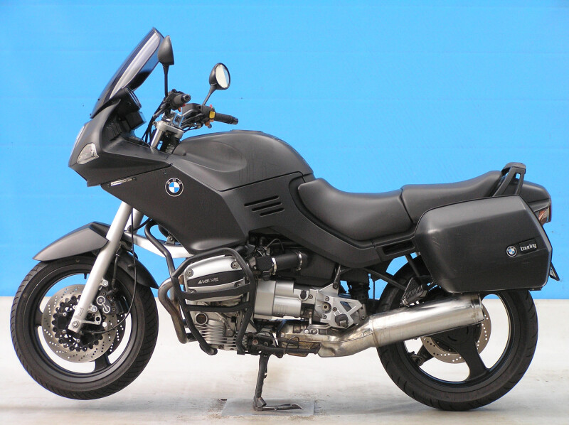 BMW R1100RS