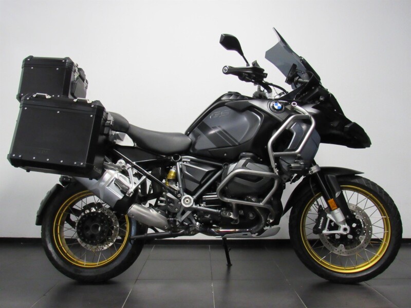 BMW R 1250 GS ADVENTURE TRIPLE BLACK