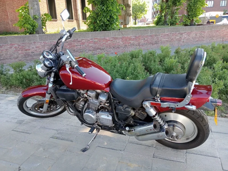 Honda Super Magna VF 700C