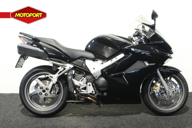 Honda VFR 800 VTEC