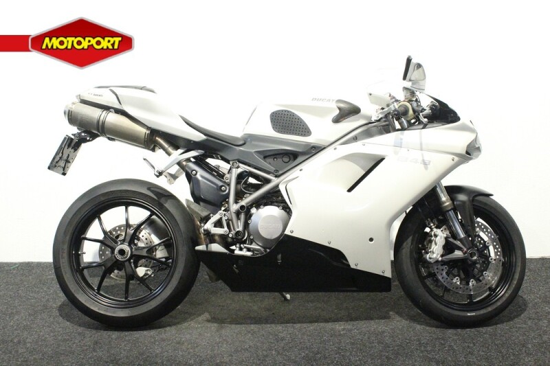 Ducati 848