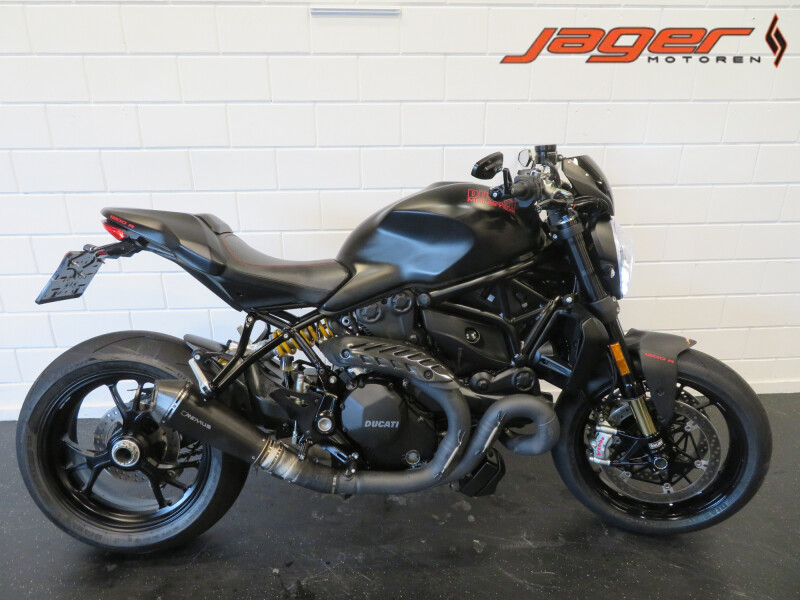 DUCATI MONSTER 1200 R REMUS TOPSTAAT!!