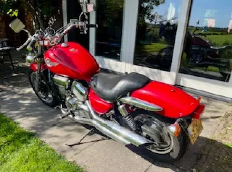 Honda VF750C