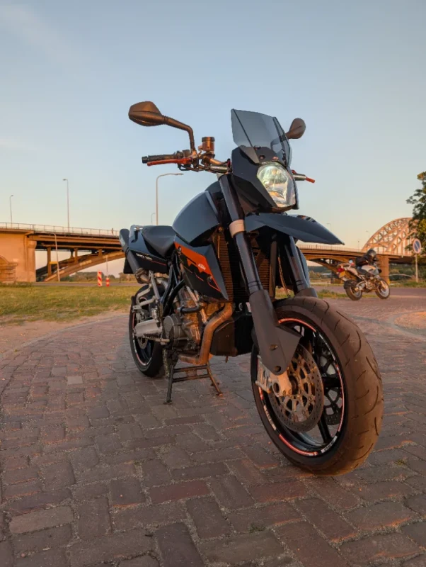 KTM 990 SM 38.000 Zard