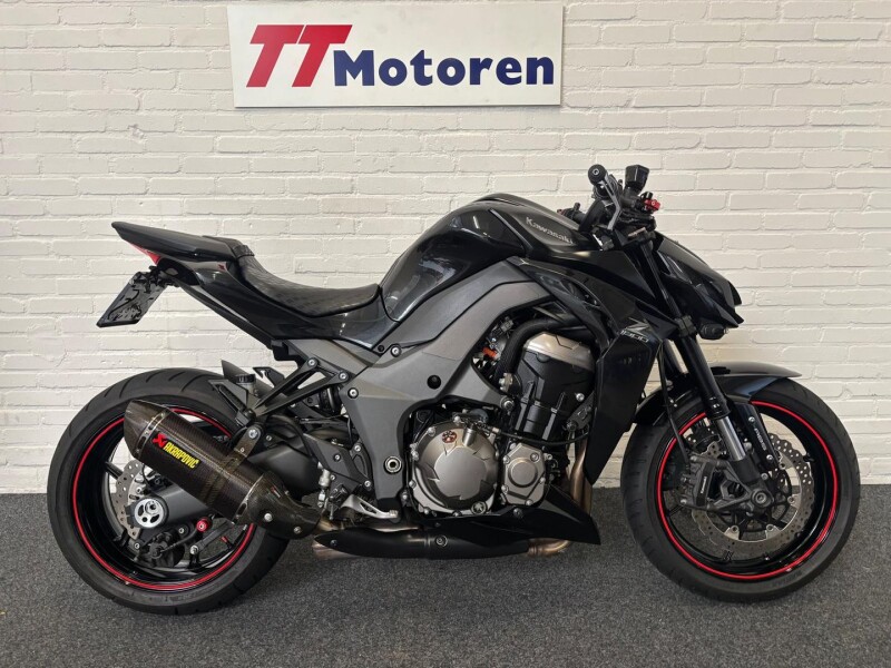 KAWASAKI Z1000 ABS PERFORMANCE - 2015