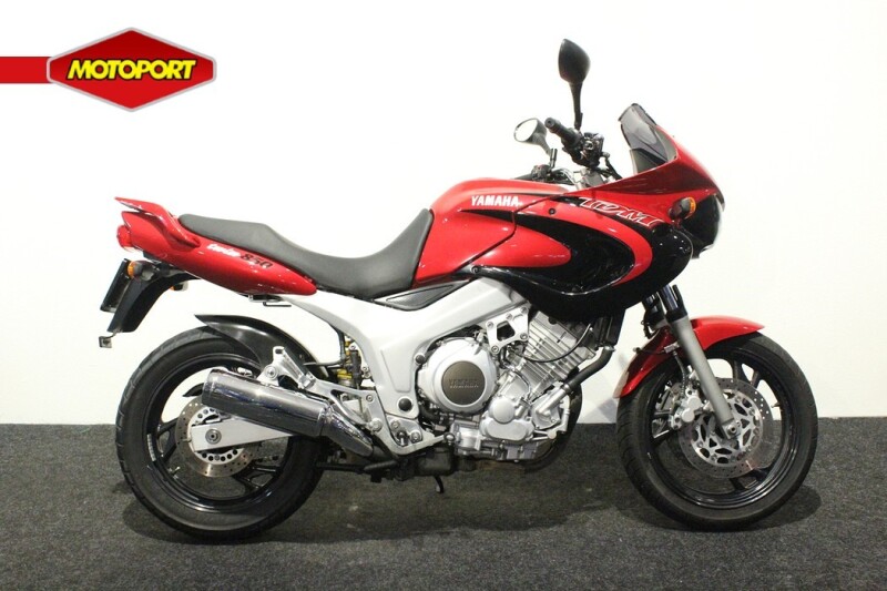 Yamaha TDM 850