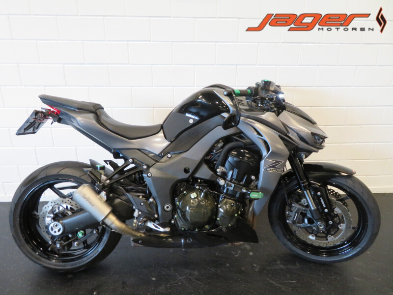 KAWASAKI Z 1000 TOPSTAAT! LEOVINCE