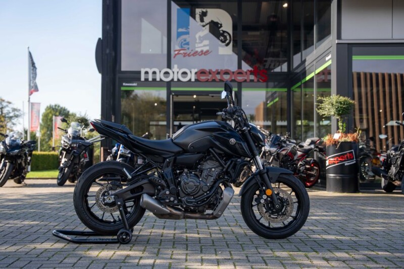 YAMAHA MTN690-U