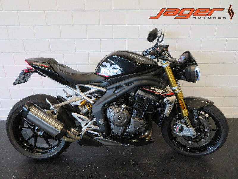 TRIUMPH SPEED TRIPLE 1200 RS TOP!
