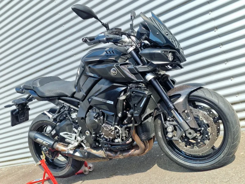 Yamaha MT-10 2018 - Naked Bike