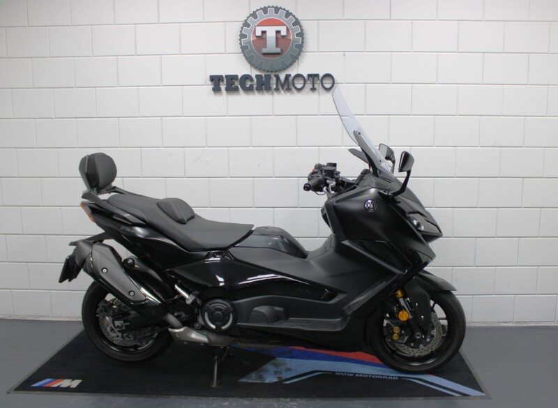 YAMAHA TMAX 560 - 2024
