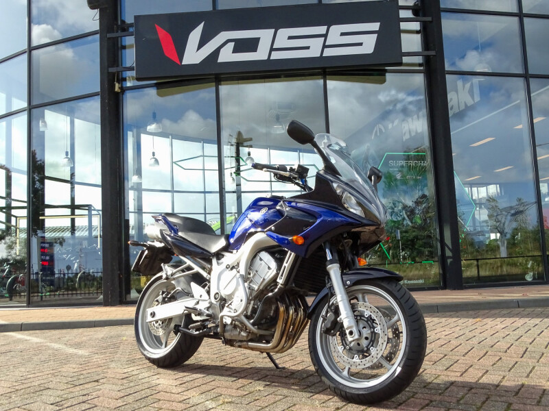 Yamaha FZ6-S FAZER