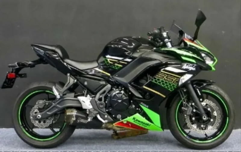 KAWASAKI NINJA 650 KRT / MIVV/ TFTscherm / ABS