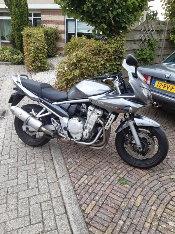 Suzuki GSF650A Bandit. bjr 2009 zeer mooi! ABS!