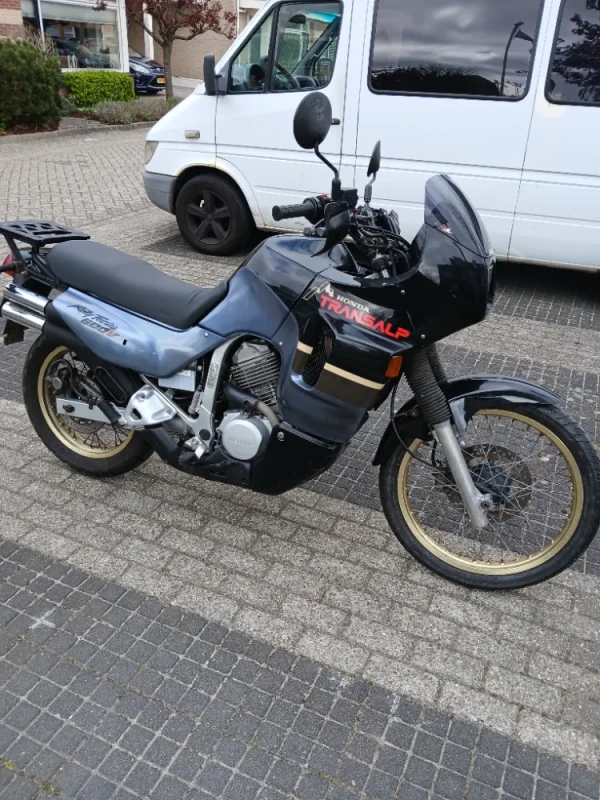 Honda XL600V Transalp 600 bjr 1994  83000km zeer mooi!