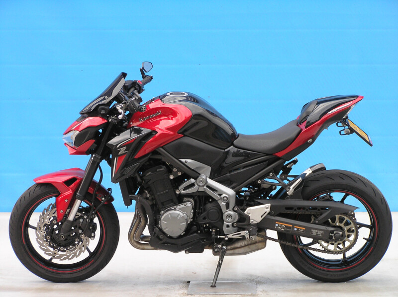 KAWASAKI Z900 ABS