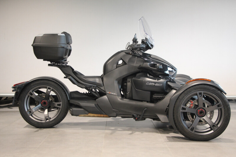 Can-Am RYKER 900