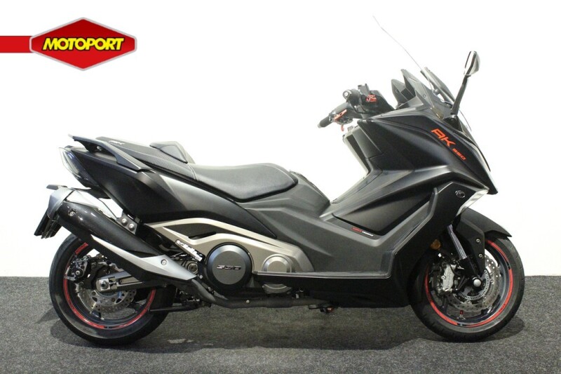 Kymco AK 550