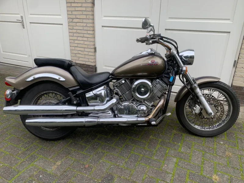 Yamaha XVS 1100 Drag Star