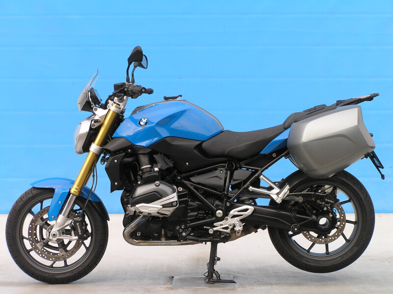 BMW R1200R