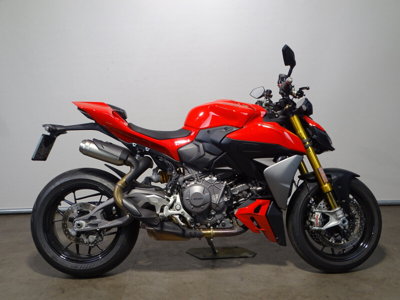 Ducati STREETFIGHTER V2 S