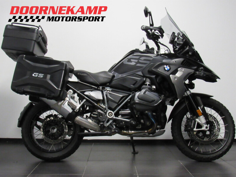 BMW R 1250 GS TRIPLE BLACK