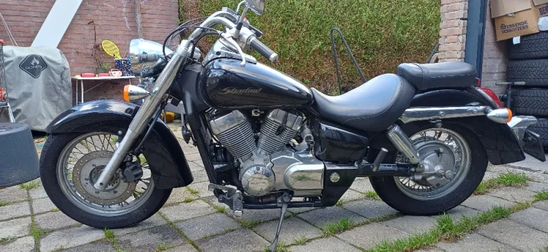 Honda Shadow 750 C2