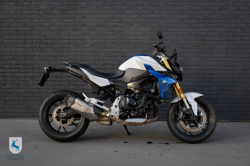 BMW F 900 R Style Sport / BTW