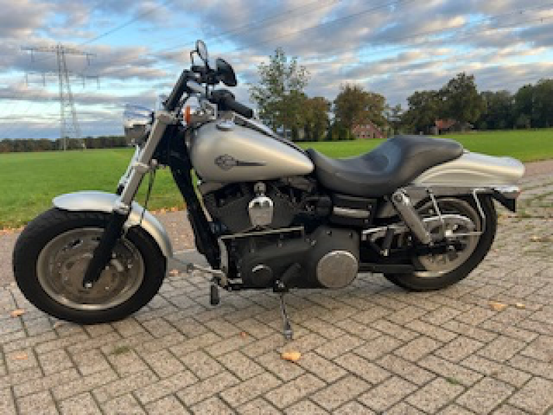 FXDF DYNA FAT BOB, 2010, 72627 km