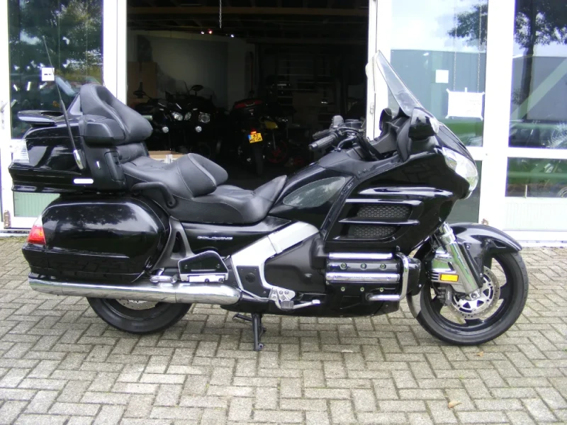 Honda GL1800A 2006  82084 km.  MS-VX-18  E 9500,-
