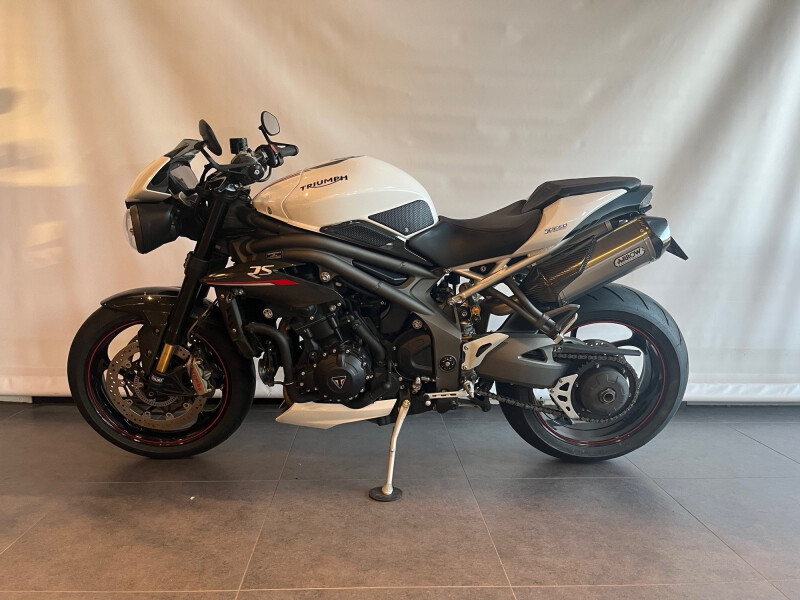 Triumph SPEED TRIPLE 1050