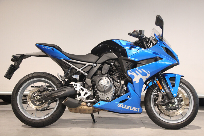 Suzuki GSX-8R
