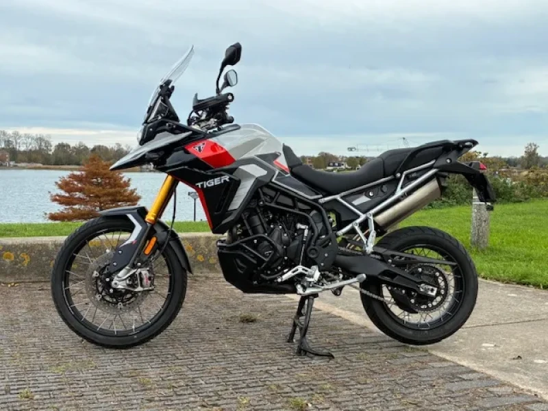 Triumph Tiger 900 Rally Pro (01-2025 > 3800 km.) BTW motor