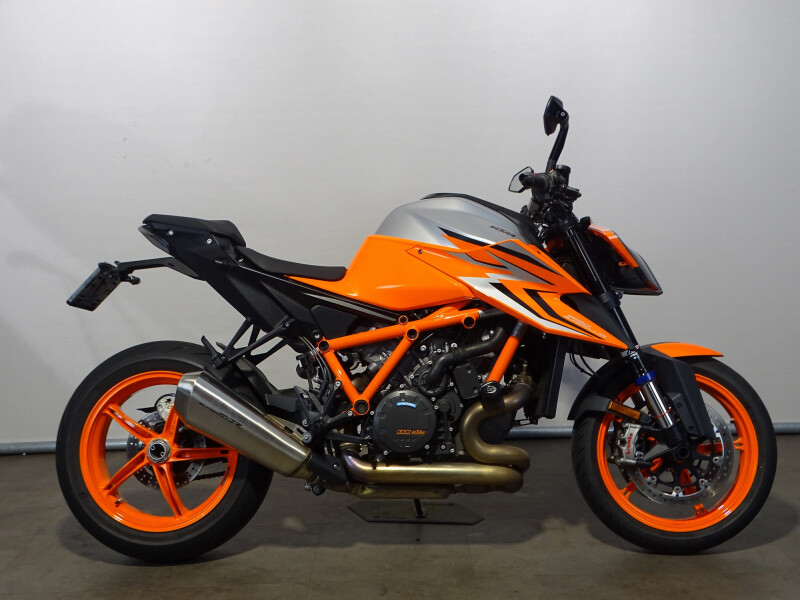 KTM 1290 SUPERDUKE R EVO