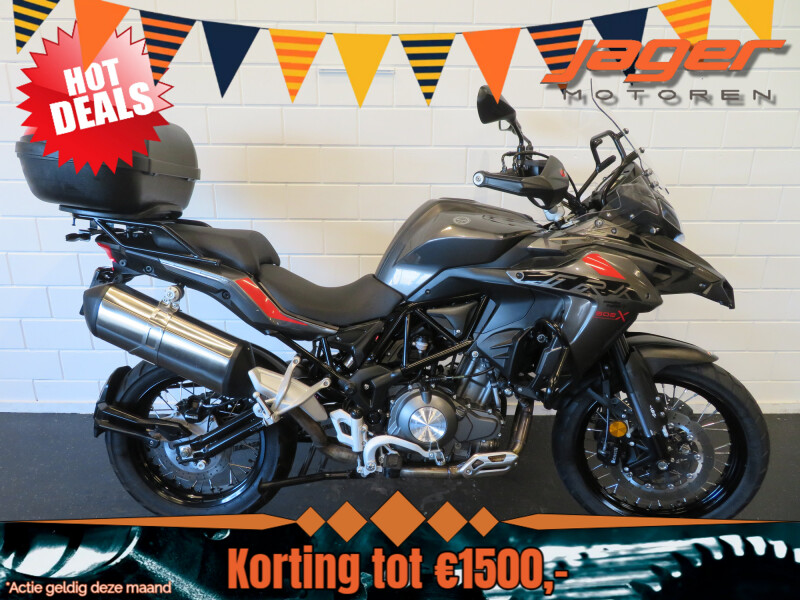 BENELLI TRK 502 X DIKKE TOPPER!