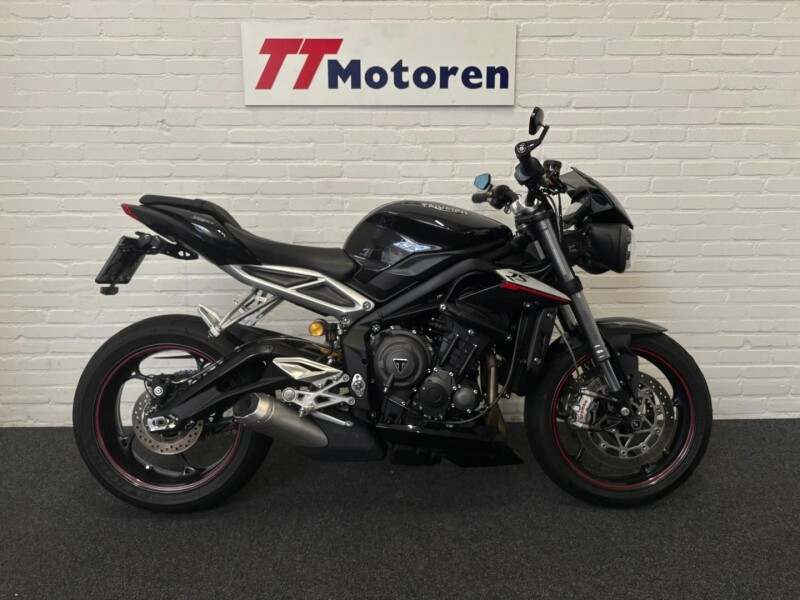 TRIUMPH STREET TRIPLE RS - 2017