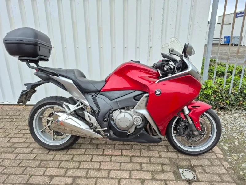 Honda VFR1200F uit 2010, sportieve toermotor