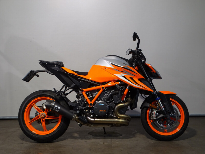 KTM 1290 SUPERDUKE R EVO