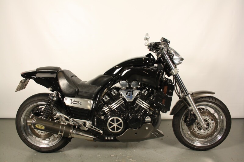 Yamaha V-MAX VMX 1200