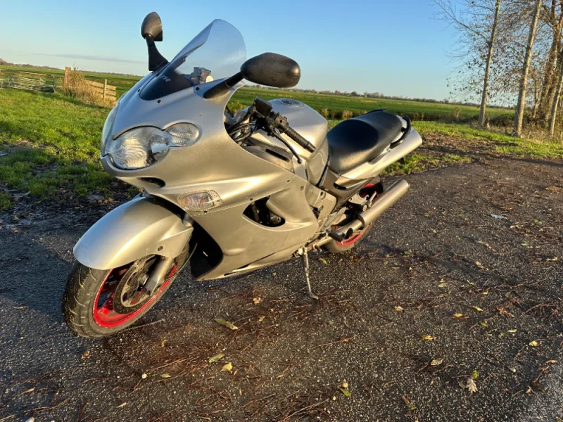 Kawasaki ZZ-R 1200 Zilver