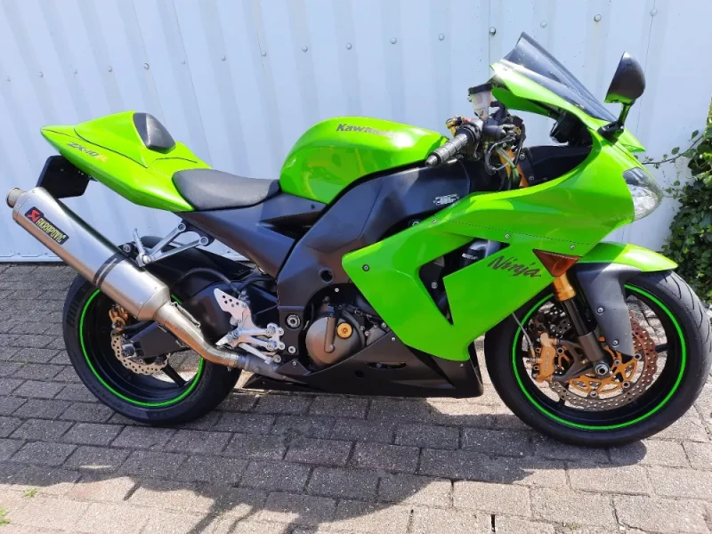 Kawasaki Ninja ZX10R, Dikke supersport!