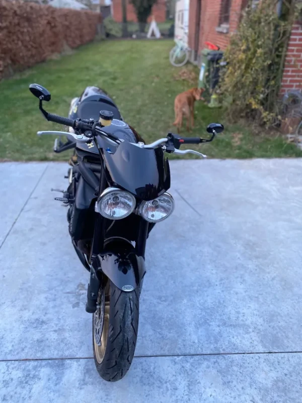 Triump street triple R 675