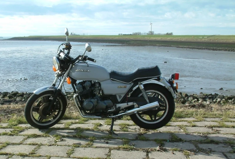 Honda cb 750 R