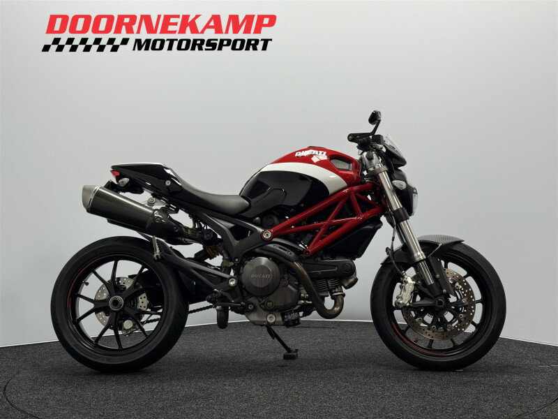 Ducati MONSTER 796 ABS