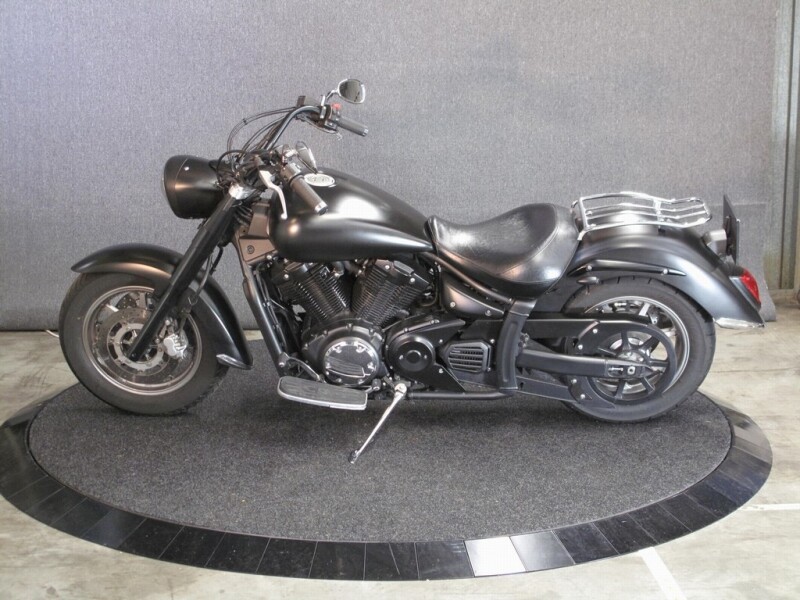 Yamaha XVS1300A Midnight Star Prachtige goedlopende motorfiets!