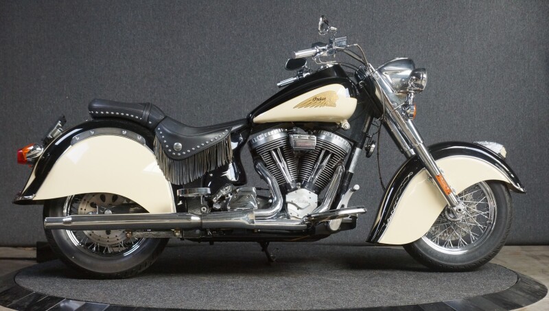 Indian Chief de Luxe Indian Chief de Luxe "Gilroy"